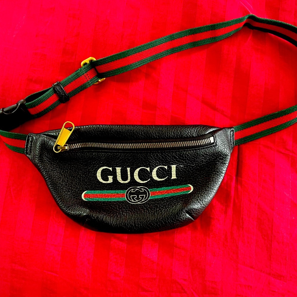 Gucci fanny pack waist belt small unisex